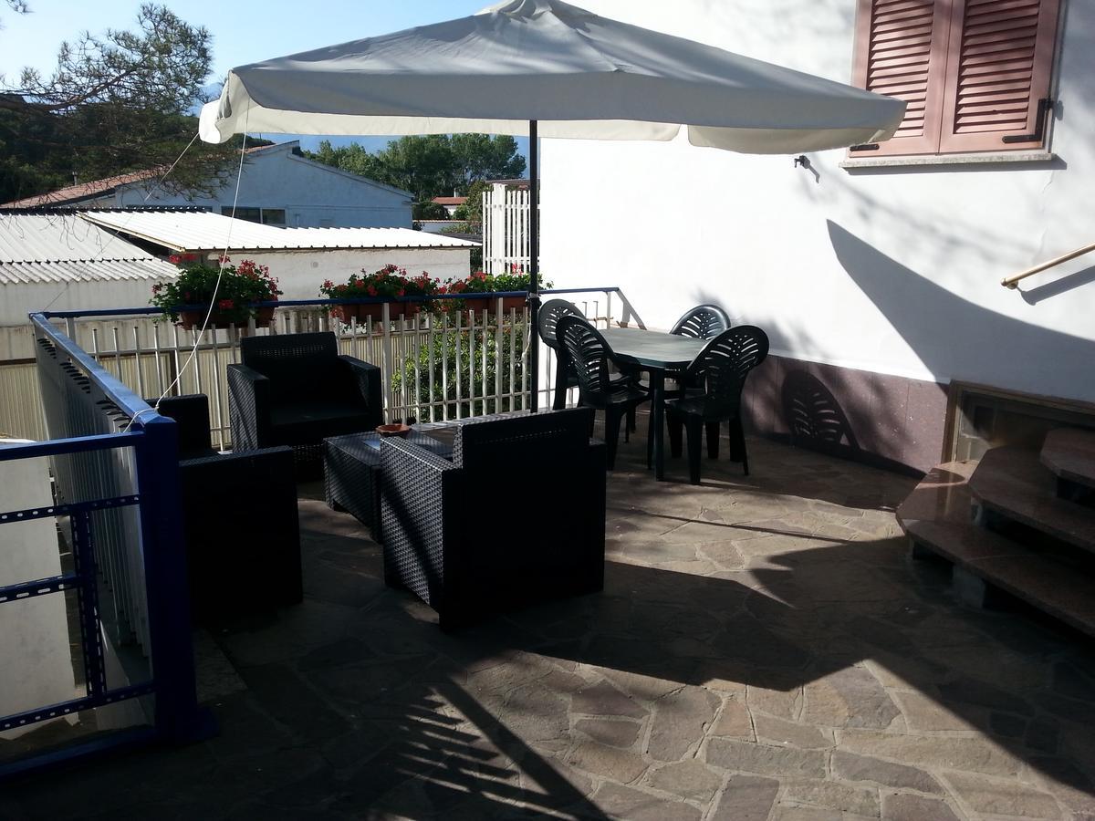 Appartamento In Villa Valentini, Fronte Mare, Giardino E Parcheggio Privato, Wifi, Dotato Di Tutti I Confort, Nel Golfo Di Gaeta Minturno Exterior foto