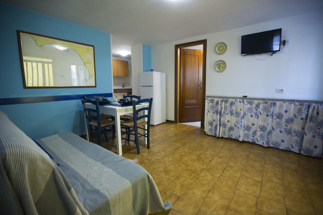 Appartamento In Villa Valentini, Fronte Mare, Giardino E Parcheggio Privato, Wifi, Dotato Di Tutti I Confort, Nel Golfo Di Gaeta Minturno Exterior foto